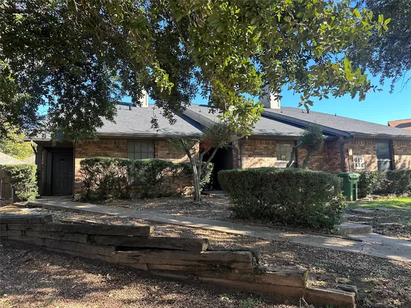 617 Lost Springs Ct, Arlington, TX 76012