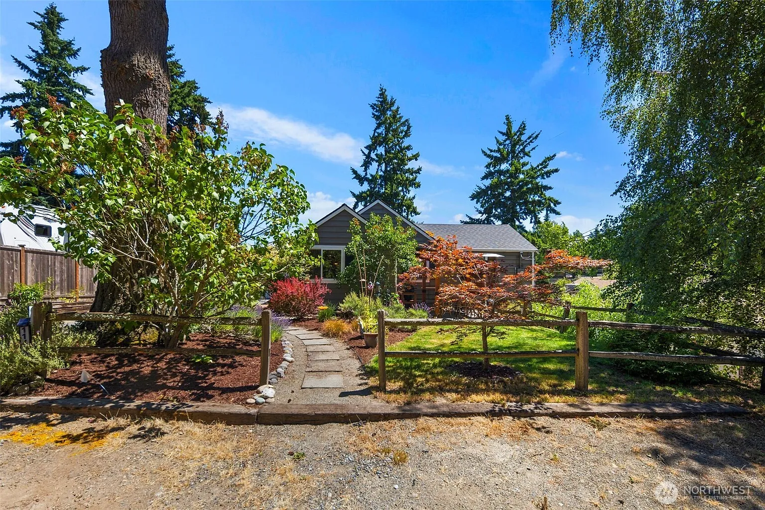 11432 11th Avenue SW photo 1