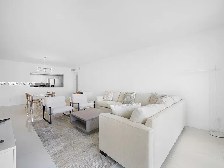 19370 Collins Ave #1122 — Photo 5