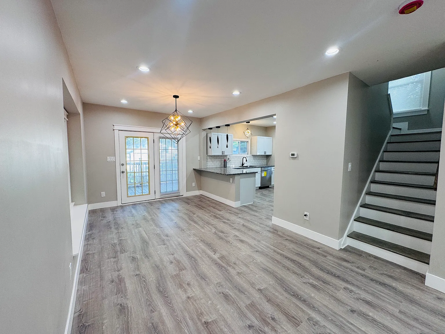 9809 Baltic Rd — Photo 3