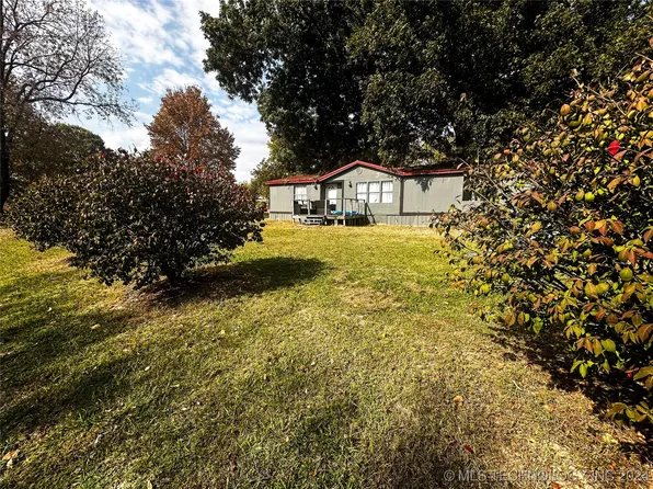 409 NW 1st St, Muldrow, OK 74948