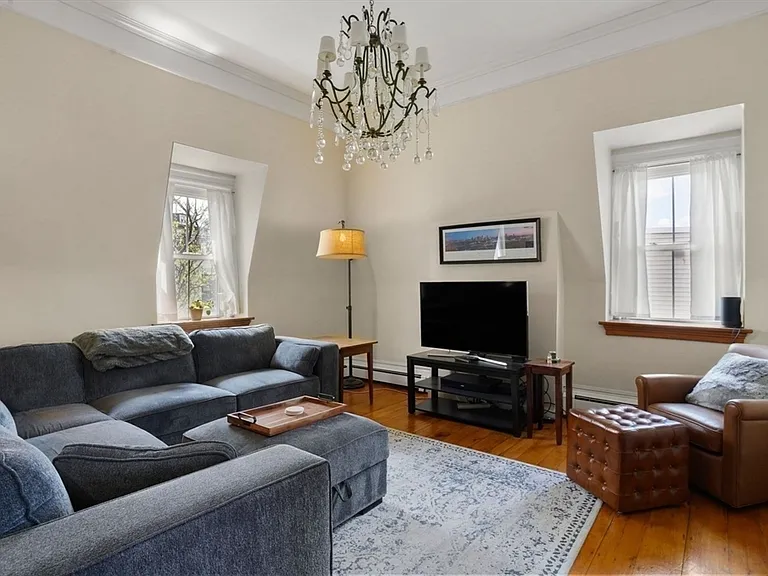 52 Sullivan St #3 — Photo 12