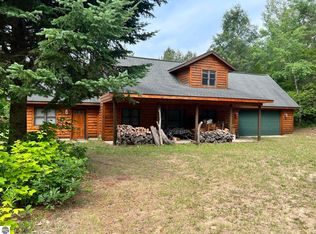 6055 N Burkett Rd, Lake City, MI 49651