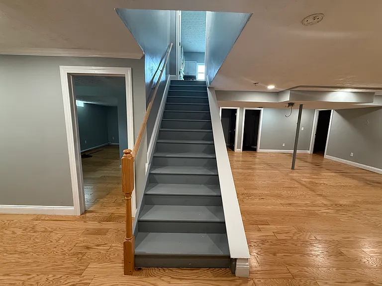 3956 Mead Dr — Photo 2