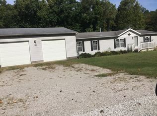 4929 Lakeside Dr, Cloverdale, IN 46120
