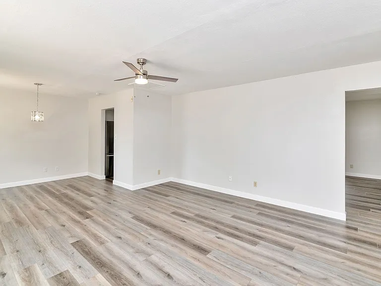8444 E Plaza Ave — Photo 3