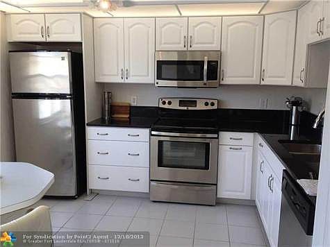 1st image of 3401 Bimini Ln APT A2