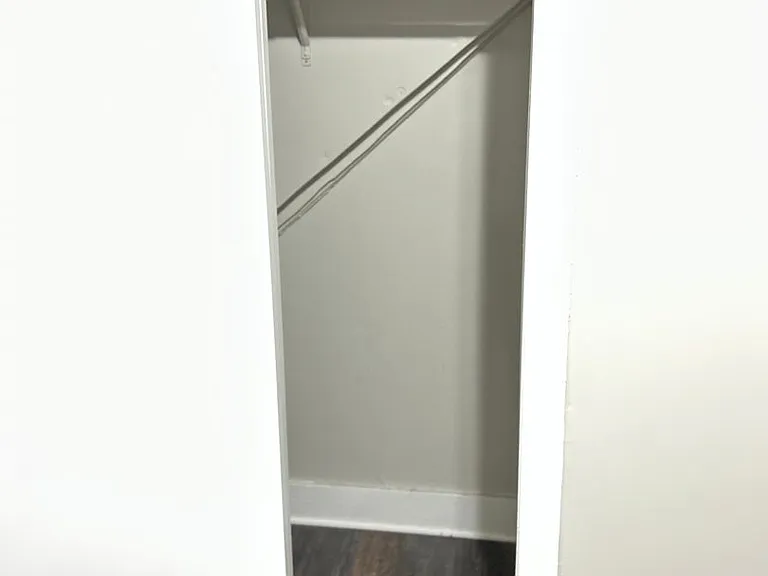 118 S Main St — Photo 13