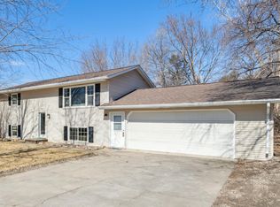 303 Sigrid Dr, Buffalo, MN 55313