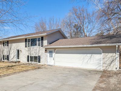 303 Sigrid Dr, Buffalo, MN, 55313