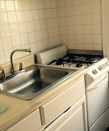 2nd image of 2043 32nd St