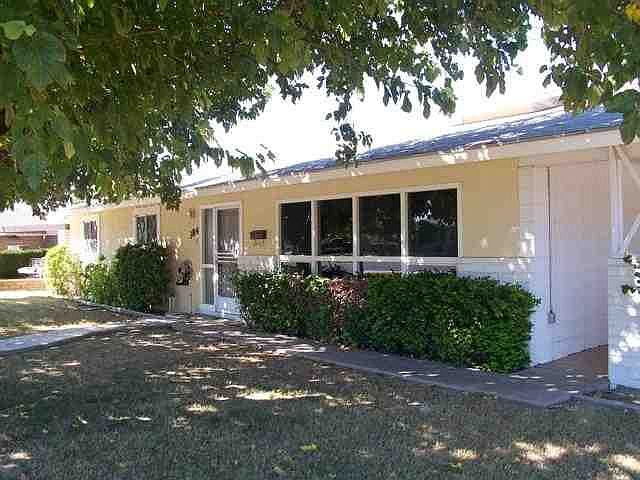 1st image of 384 W Mesquite St