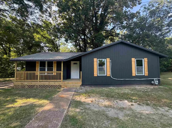 220 Morris Ave W, Wynne, AR 72396
