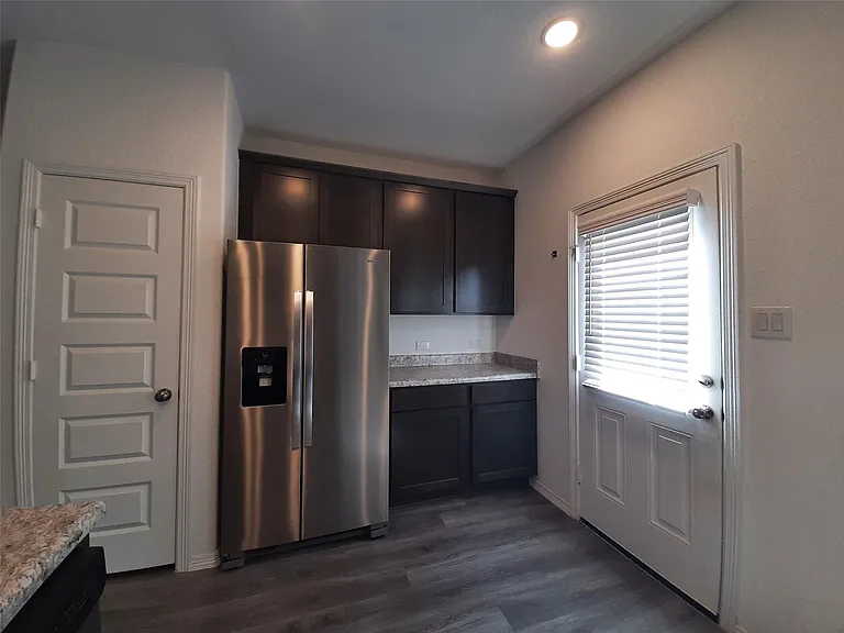 16568 Moss Ln — Photo 11