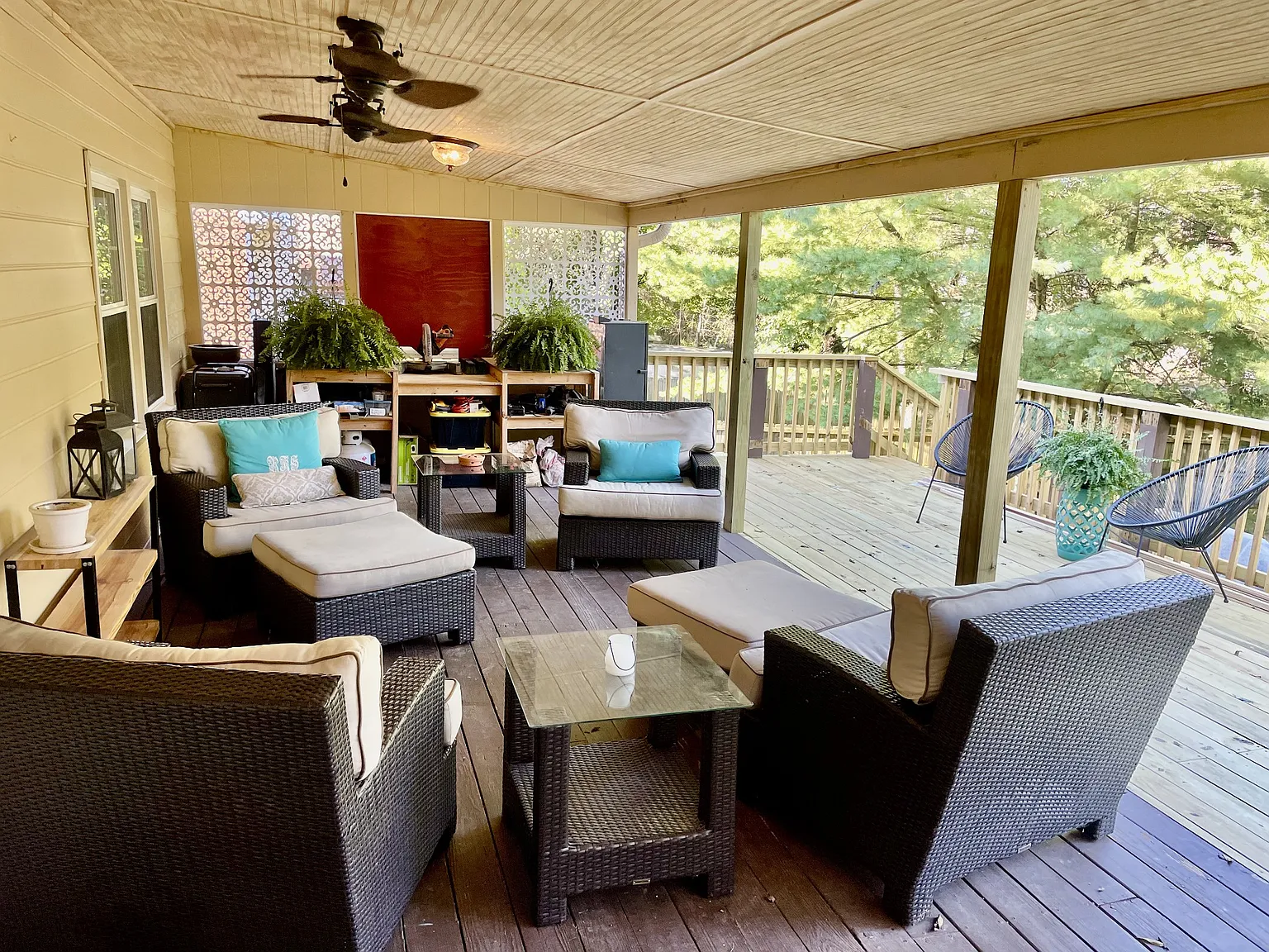4 bed, 2000 sqft, $2,600 — Photo 2