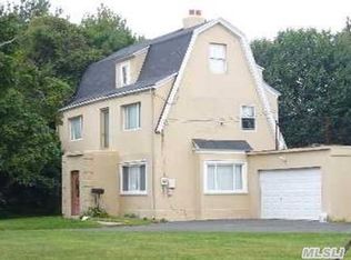 401 Oceanpoint Ave, Cedarhurst, NY 11516