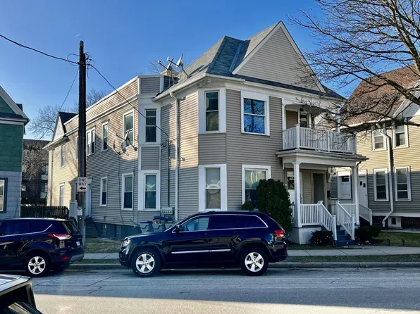 2423 North Farwell AVENUE #2425, Milwaukee, WI 53211