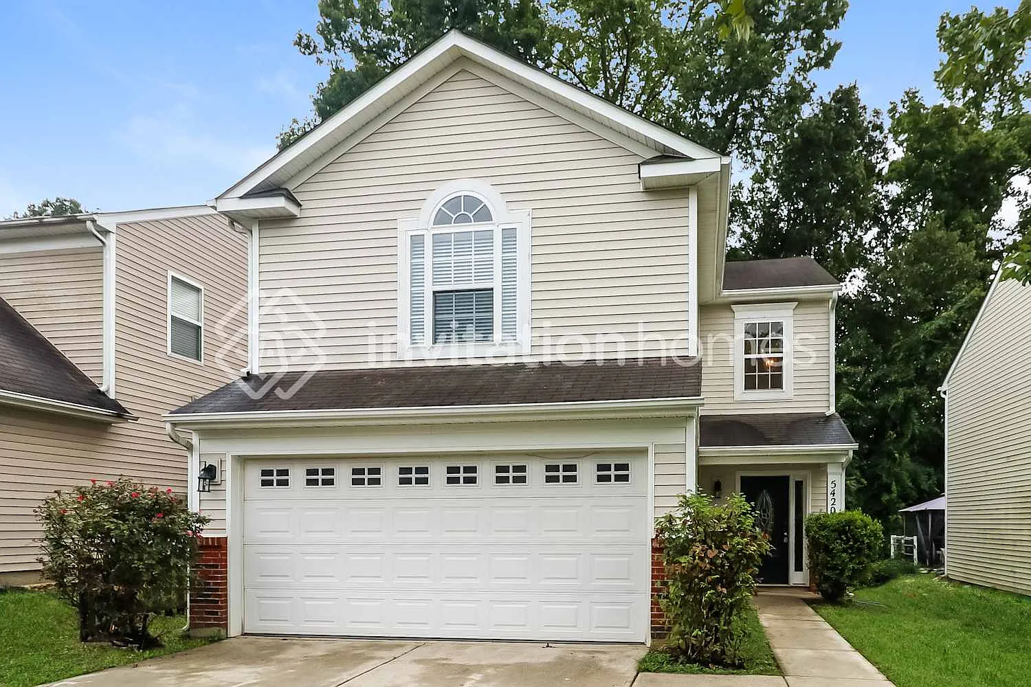 5420 Wyalong Dr Charlotte, NC 28227 — Photo 1