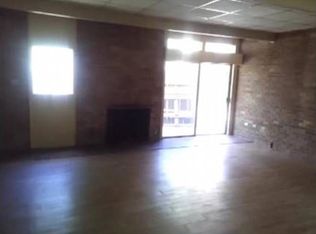 1016 Bois Darc St APT B, Lockhart, TX 78644