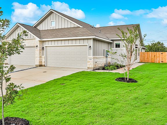 2nd image of 331/333 Caleb Ct