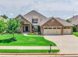 3900 Lockhart Dr, Edmond, OK 73013