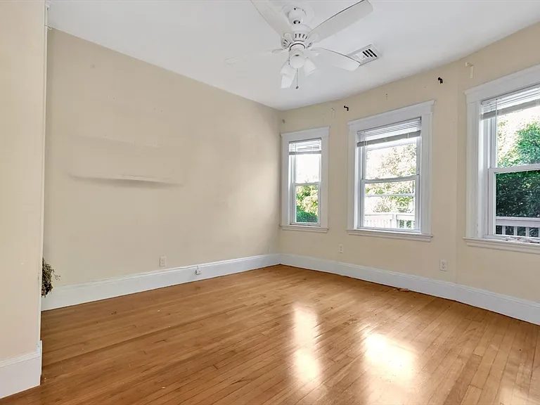 299-301 Alewife Brook Pkwy #3 — Photo 29