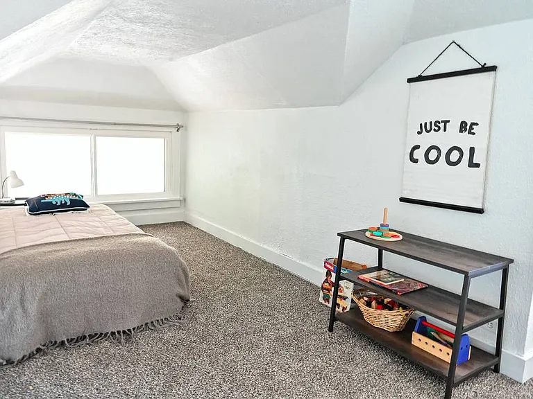 2230 B St — Photo 21