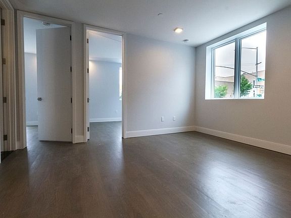 2nd image of 28 Wilson Ave #1