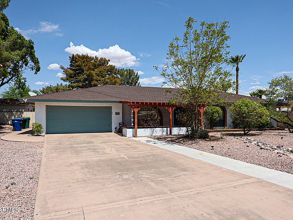 2nd image of 1538 E IVYGLEN Street