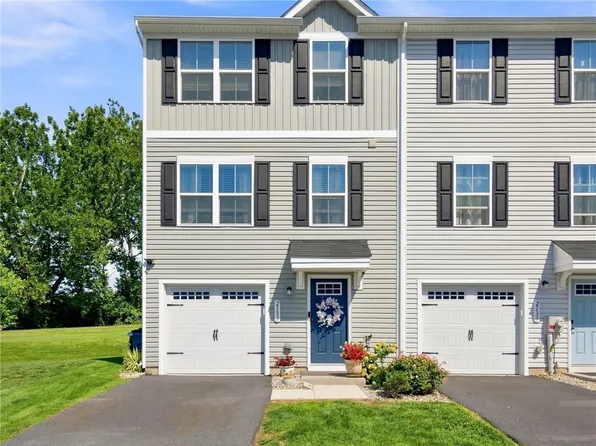 2133 Cross Country Rd, Northampton, PA 18067