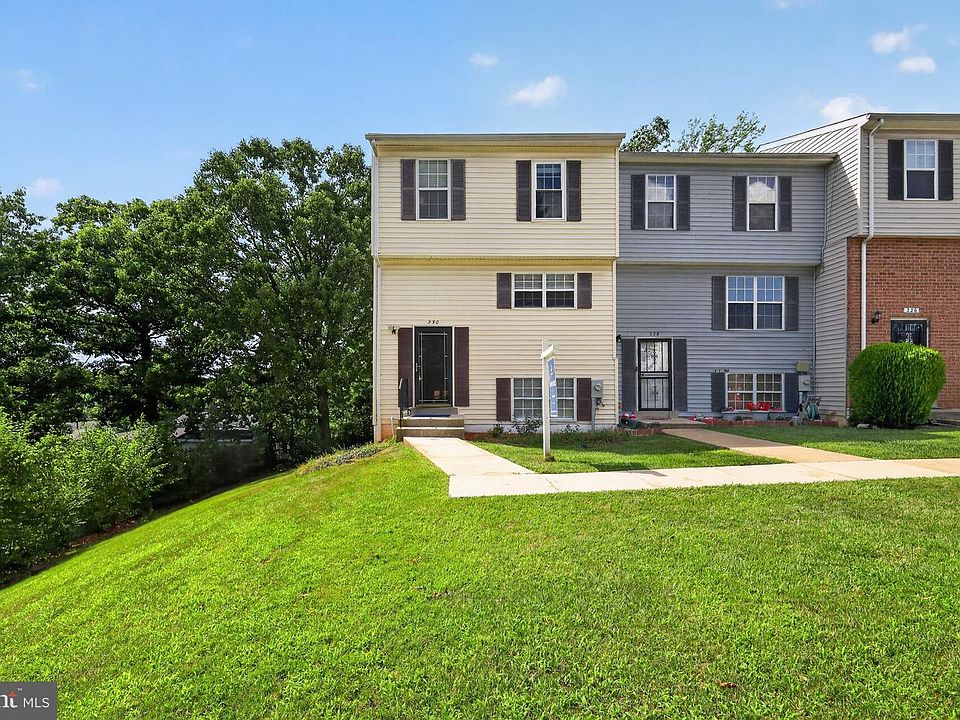 1st image of 230 Sweet Pine Dr