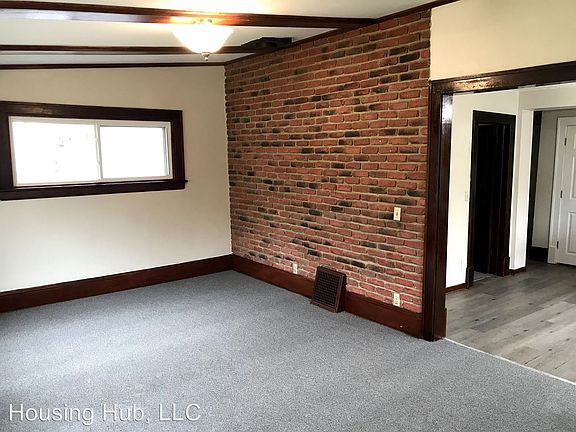 4th image of 2088 Stillwater Ave