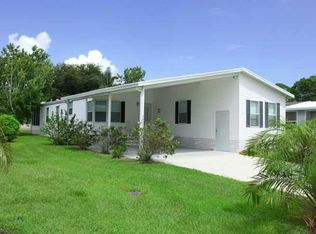 1058 Sebastian Rd, Barefoot Bay, FL 32976