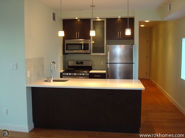 1st image of 2704 Hoyt Ave S APT 6B