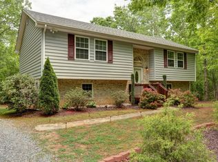 93 Orrix Creek Rd, Evington, VA 24550