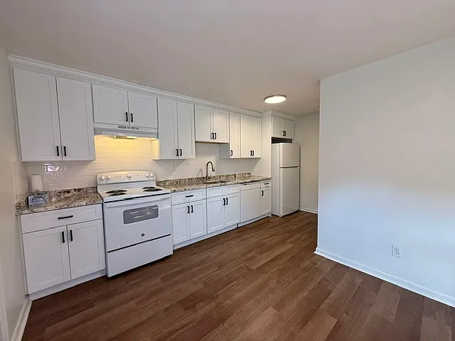91 Green Manor Rd — Photo 5