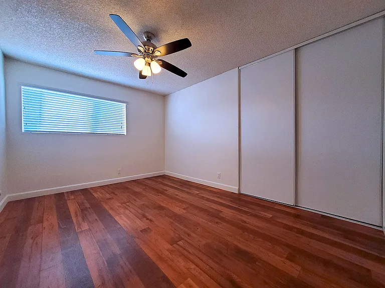 Anza Oaks Apartments — Photo 42