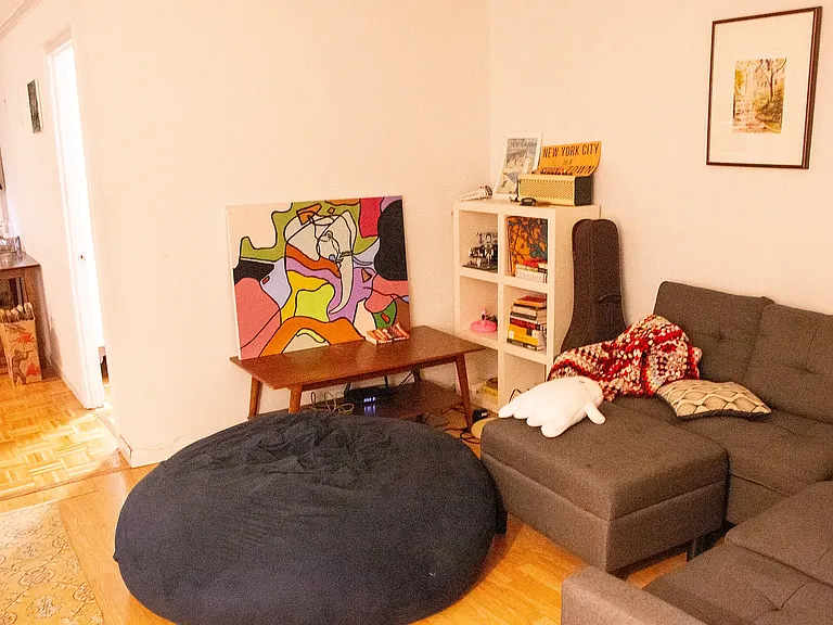 547 Leonard St #3 — Photo 2