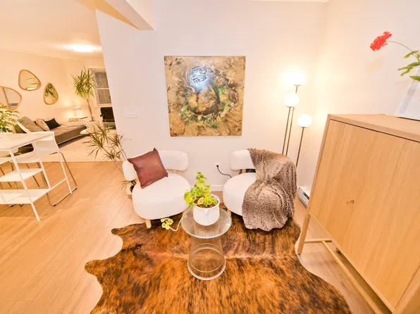80 E Brookline St APT 1, Boston, MA 02118