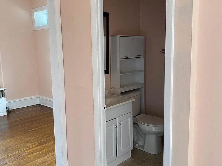 200 N Narberth Ave #1F — Photo 7