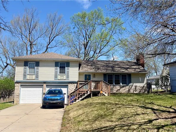 10602 E 79th Ter, Raytown, MO 64138