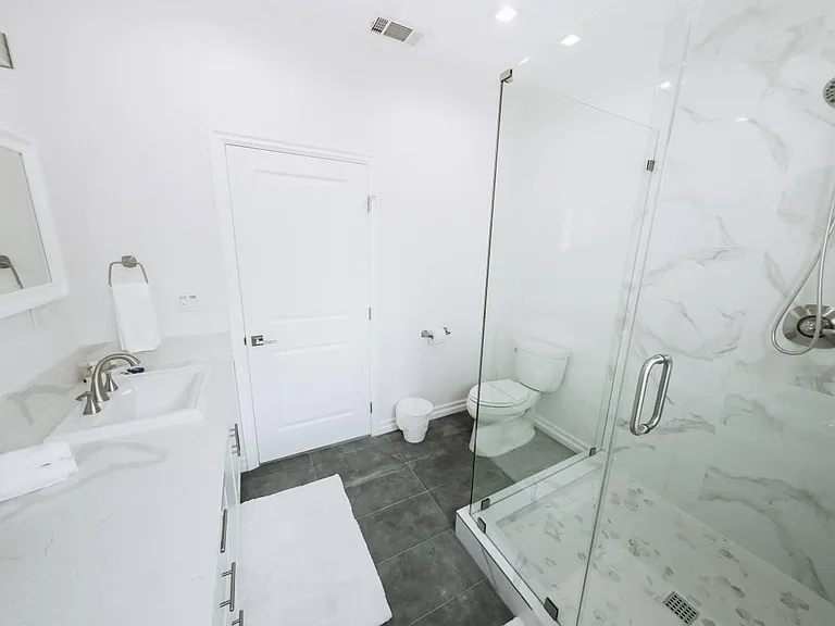 11682 Erwin St — Photo 34