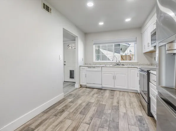 235 Summerfield Dr, Bay Point, CA 94565