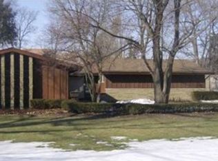 3305 McConnell Rd, Hermitage, PA 16148