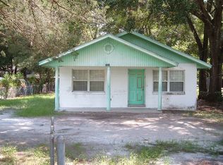 1421 Prospect St, Palatka, FL 32177
