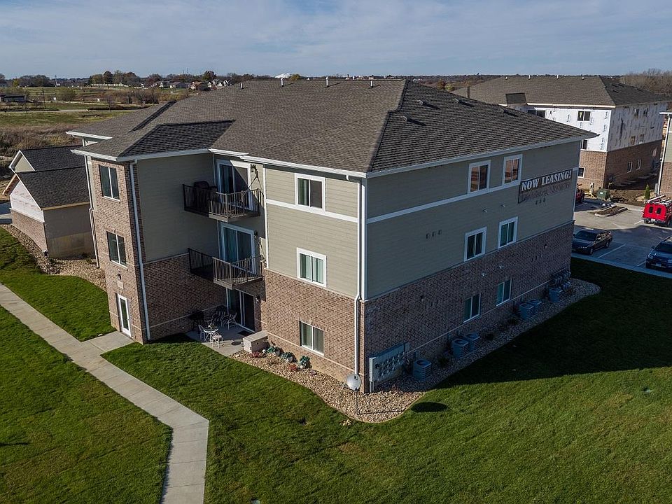 1st image of 1003 Bluegrass Cir #5e1d98c09