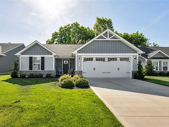 2nd image of 141 W Spring Dr