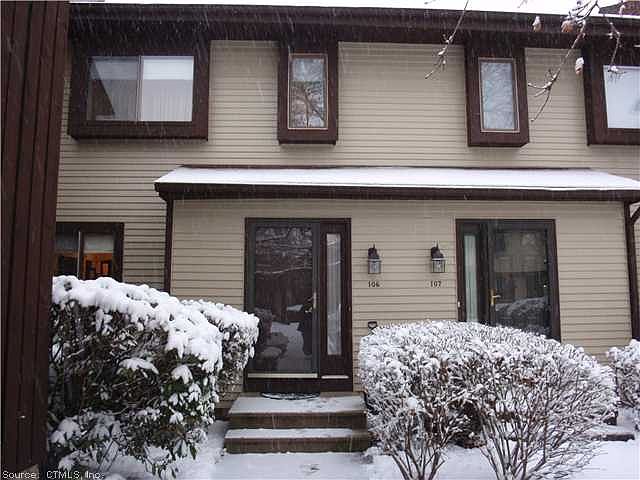 1st image of 106 Summer Hill Dr