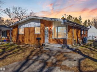 1545 E Jarvis Ave, Hazel Park, MI