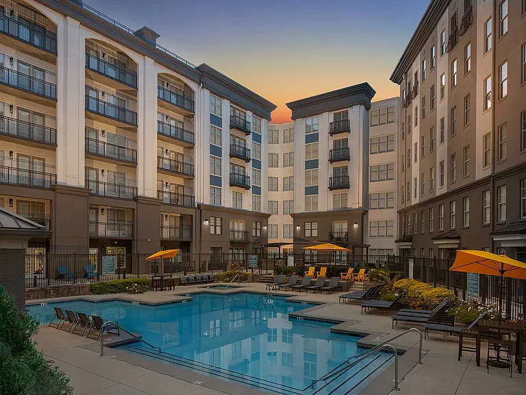 Buckhead 960 — Photo 10